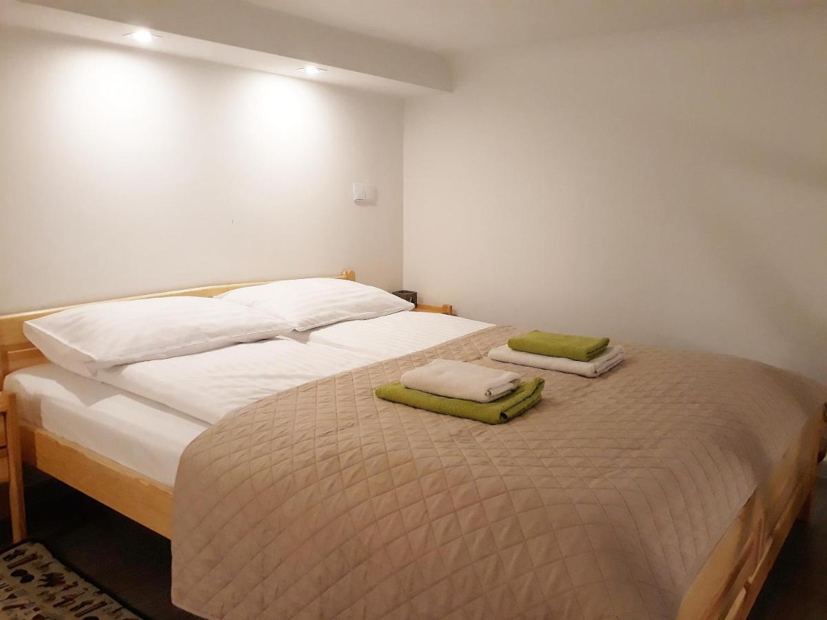 Apartamenty Winnicy Kresy II クラクフ エクステリア 写真